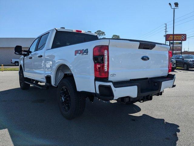 new 2024 Ford F-250 car, priced at $60,650