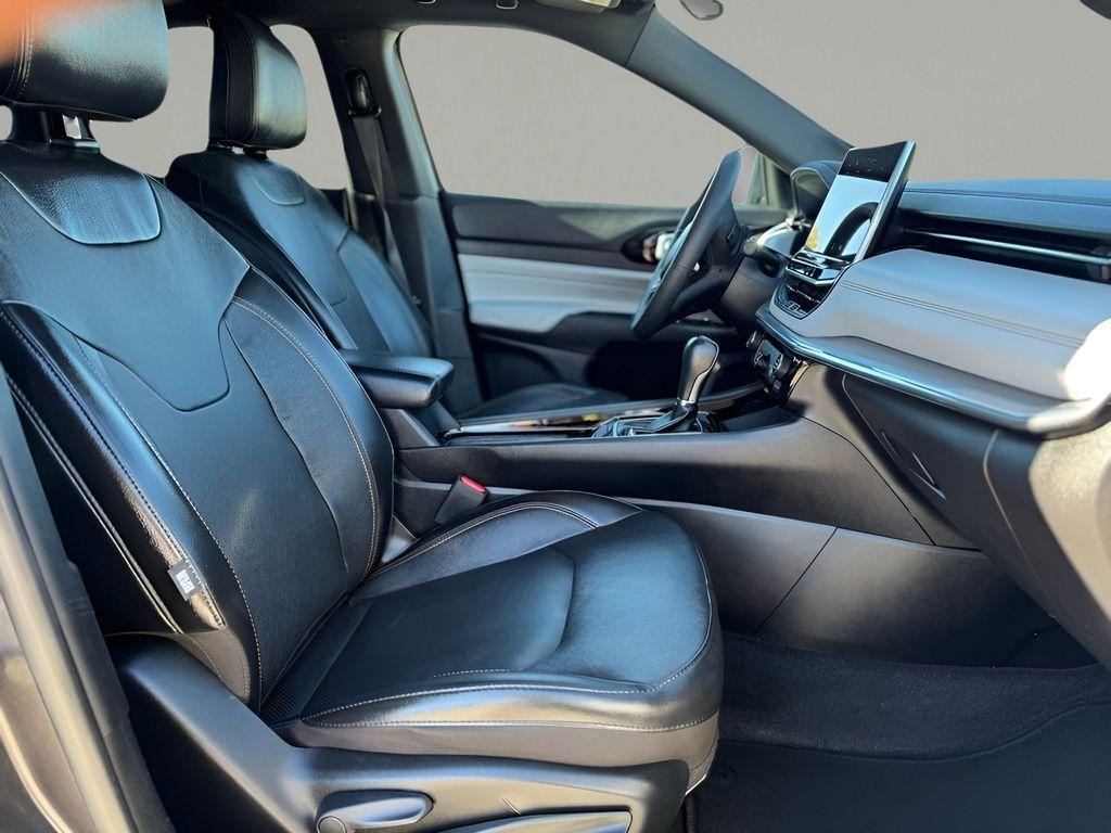 used 2023 Jeep Compass car, priced at $20,725