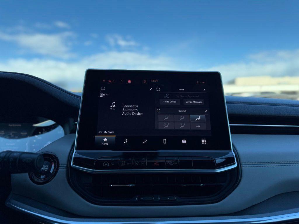 used 2023 Jeep Compass car, priced at $20,725