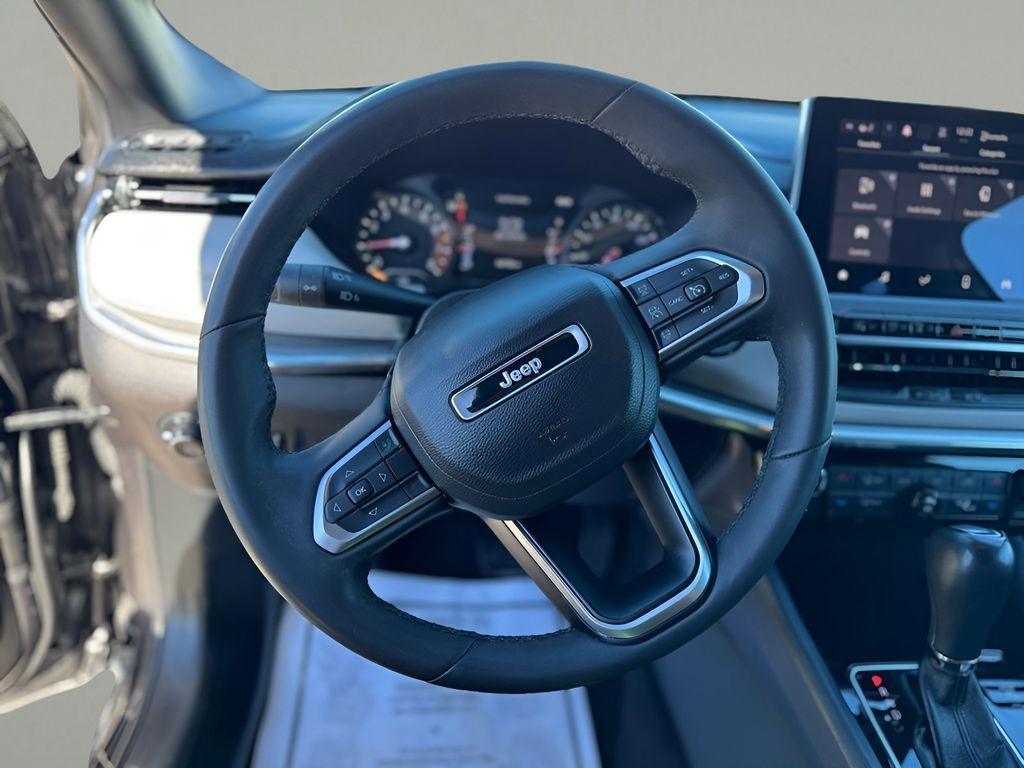 used 2023 Jeep Compass car, priced at $20,725