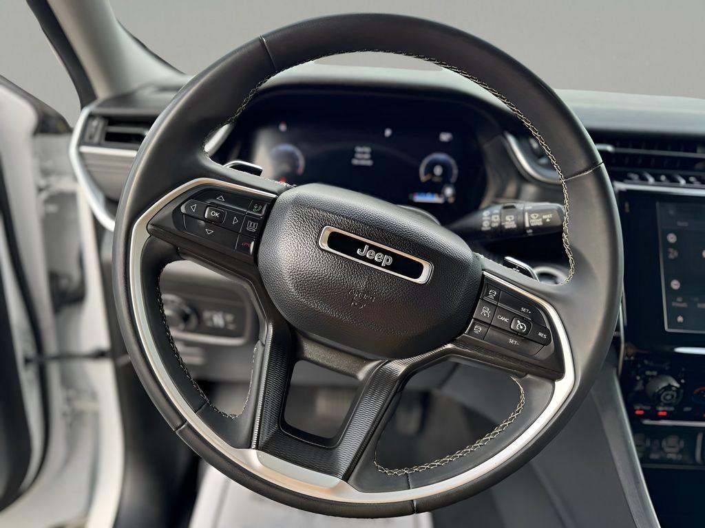 used 2023 Jeep Grand Cherokee car, priced at $23,777