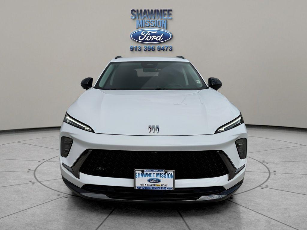 used 2024 Buick Envision car, priced at $31,945