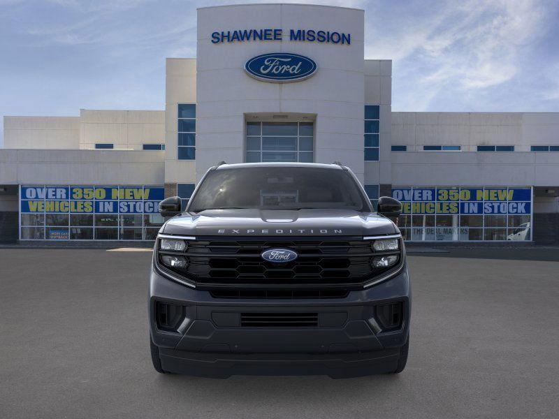 new 2025 Ford Expedition Max car, priced at $76,040