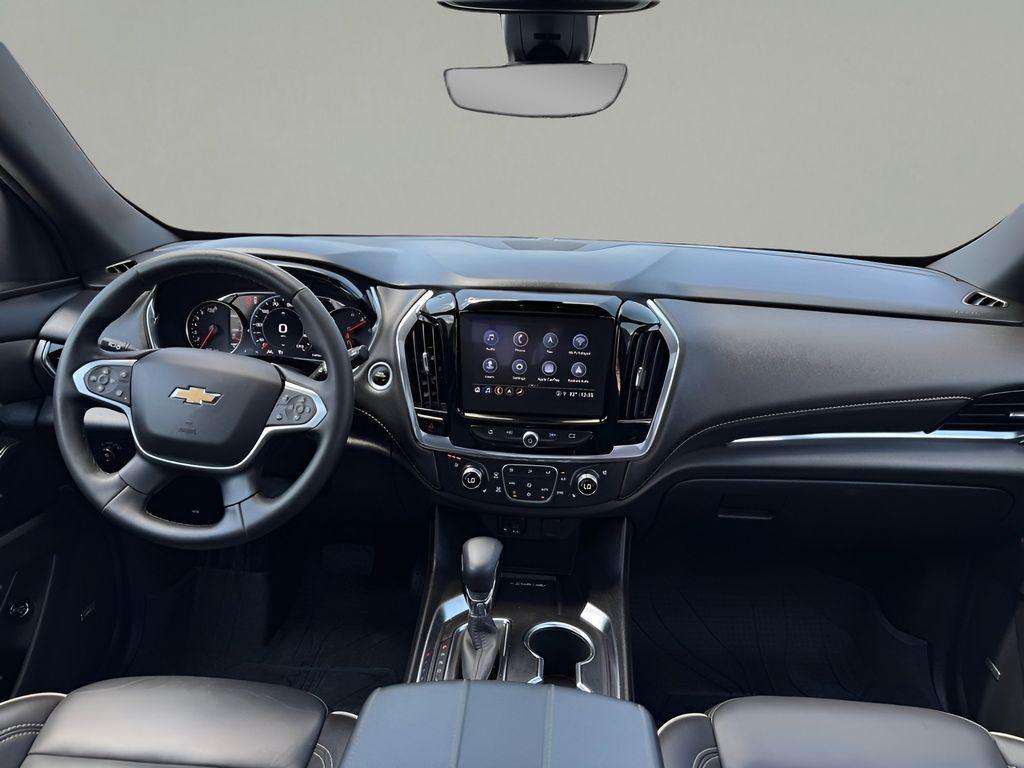 used 2023 Chevrolet Traverse car, priced at $33,985