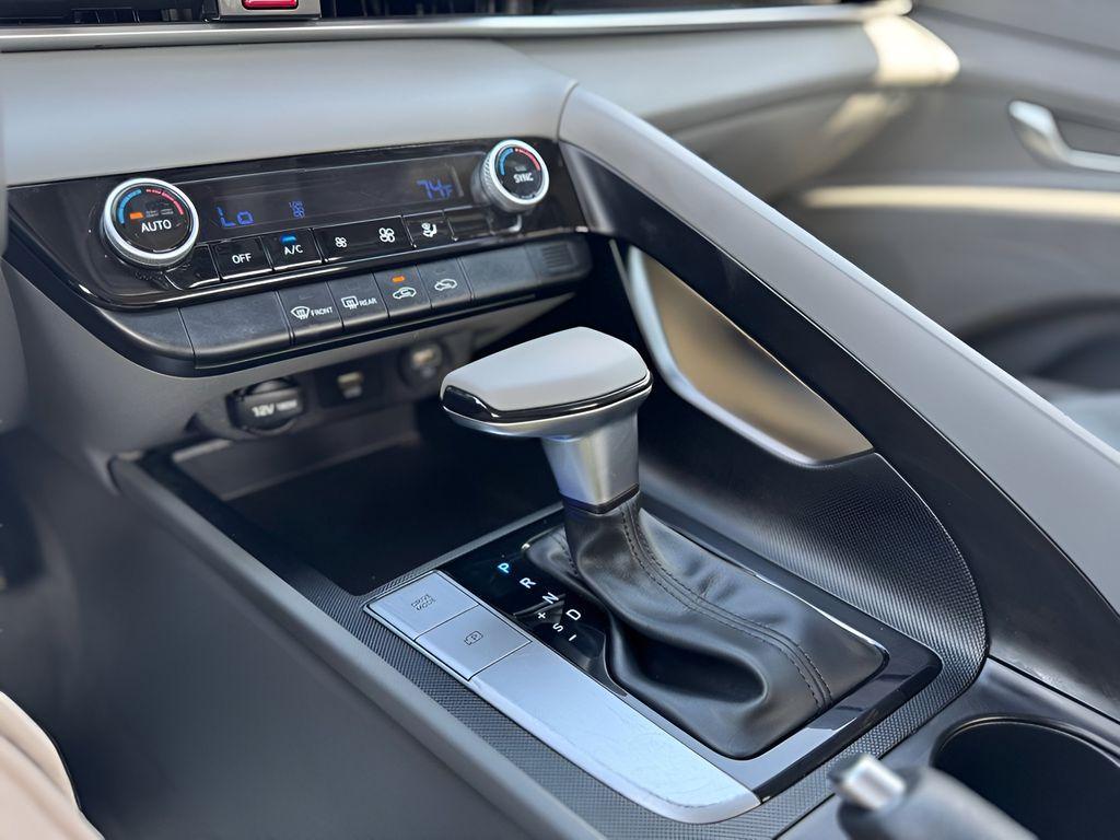 used 2023 Hyundai Elantra car, priced at $16,274