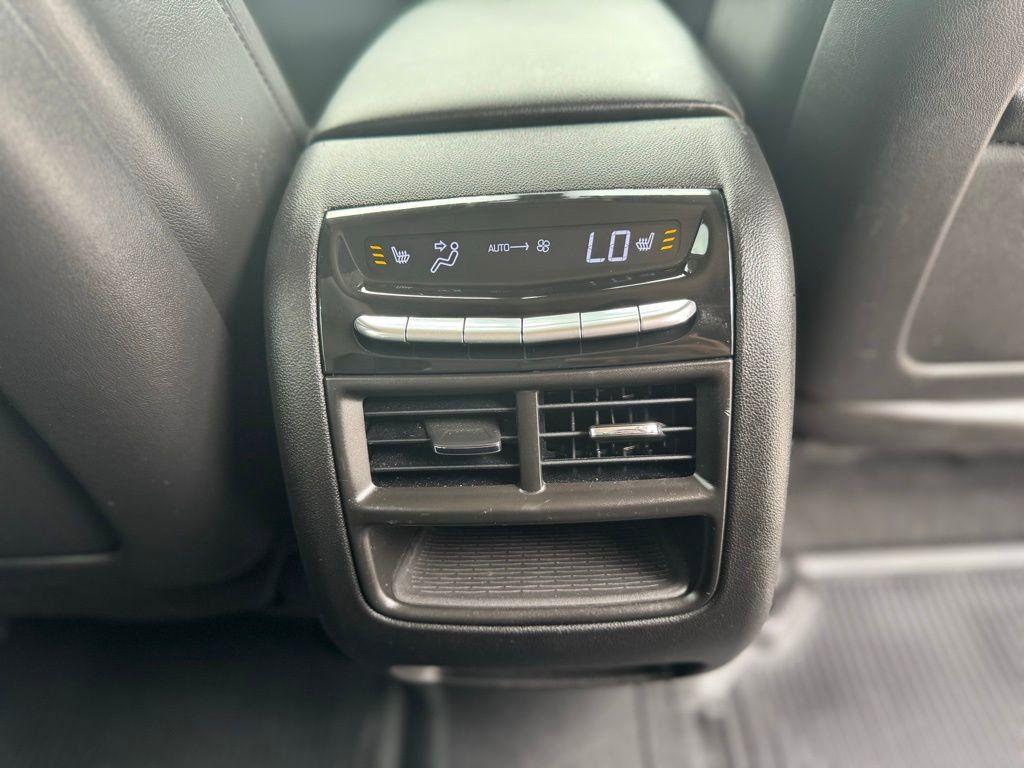 used 2017 Cadillac XT5 car, priced at $15,949