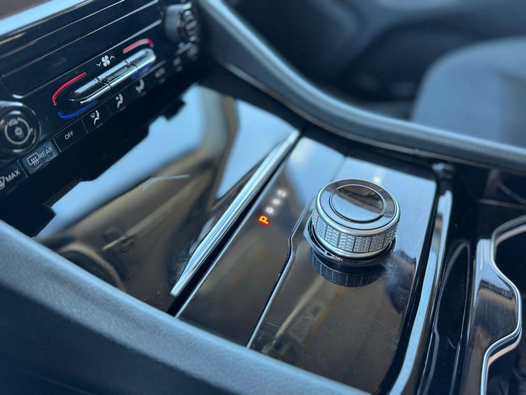 used 2023 Jeep Grand Cherokee car, priced at $26,195