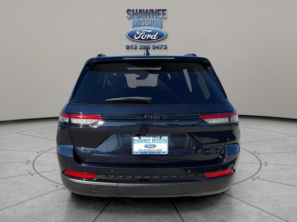 used 2024 Jeep Grand Cherokee car, priced at $36,849