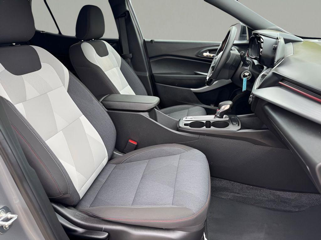 used 2024 Chevrolet Trax car, priced at $20,884