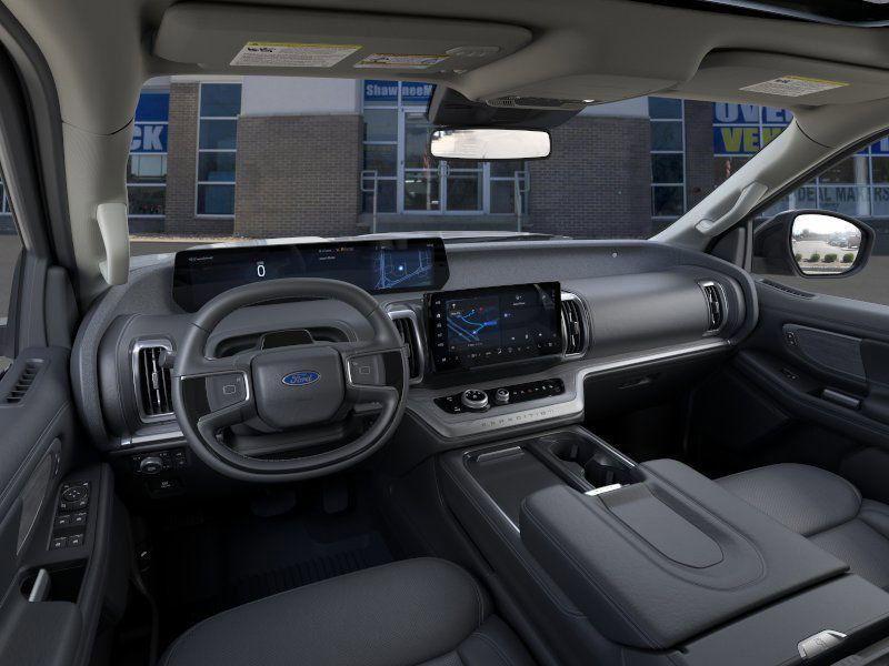 new 2025 Ford Expedition car, priced at $80,910