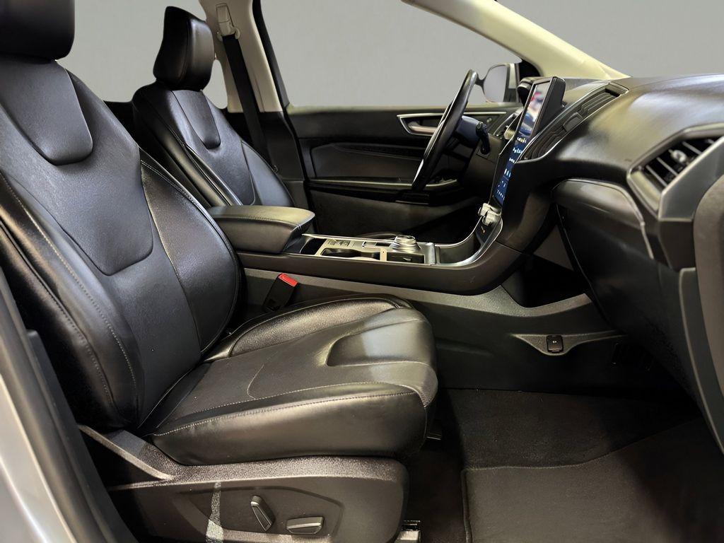 used 2022 Ford Edge car, priced at $22,969