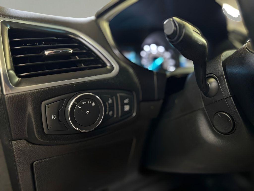 used 2022 Ford Edge car, priced at $22,969