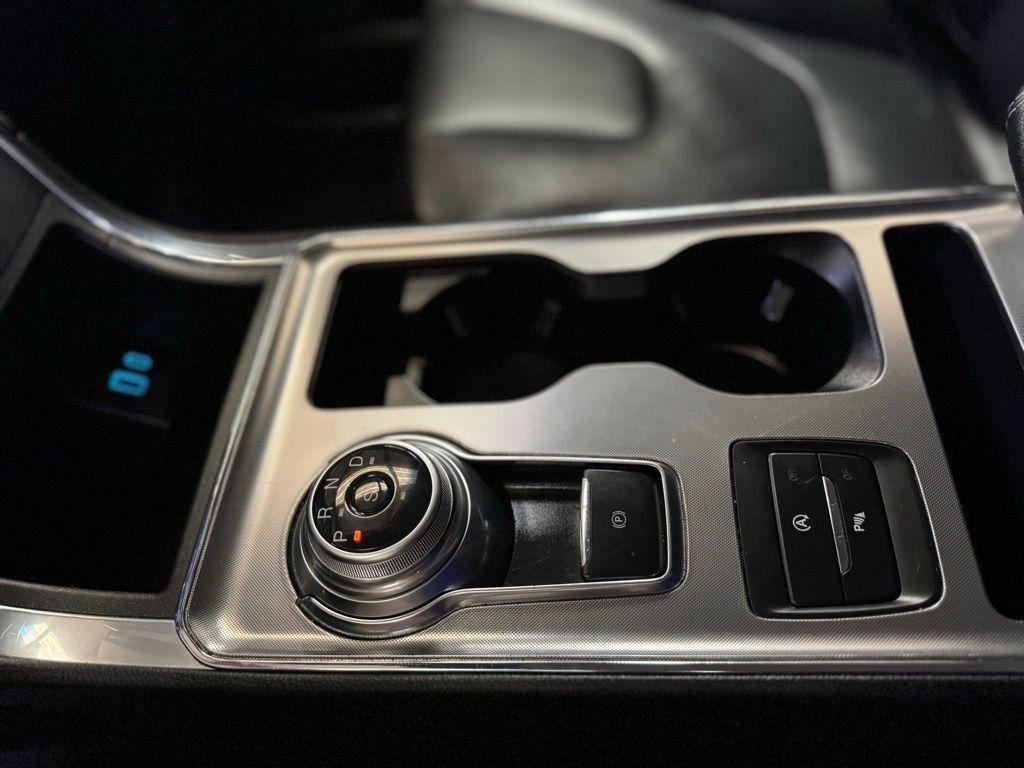 used 2022 Ford Edge car, priced at $22,969