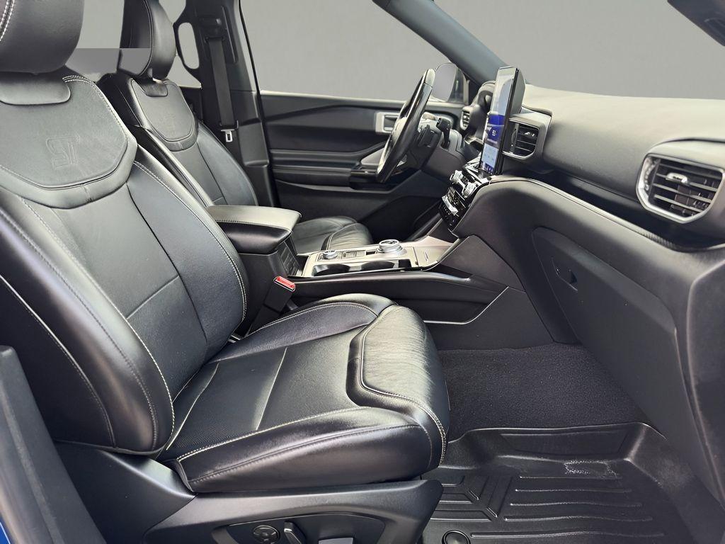 used 2022 Ford Explorer car, priced at $32,668