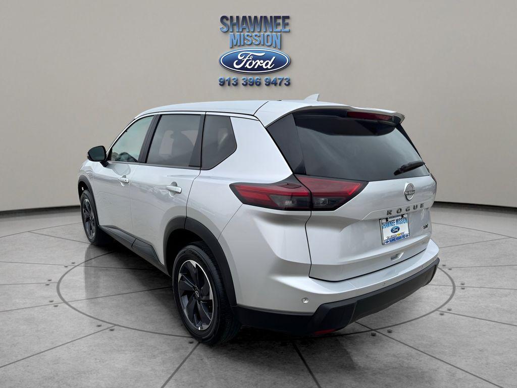 used 2024 Nissan Rogue car, priced at $24,989