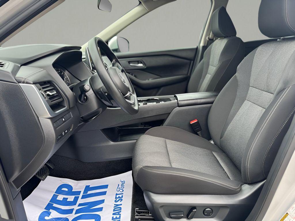 used 2024 Nissan Rogue car, priced at $24,989