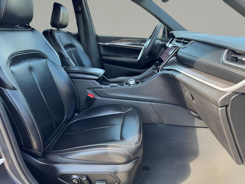 used 2024 Jeep Grand Cherokee 4xe car, priced at $27,474