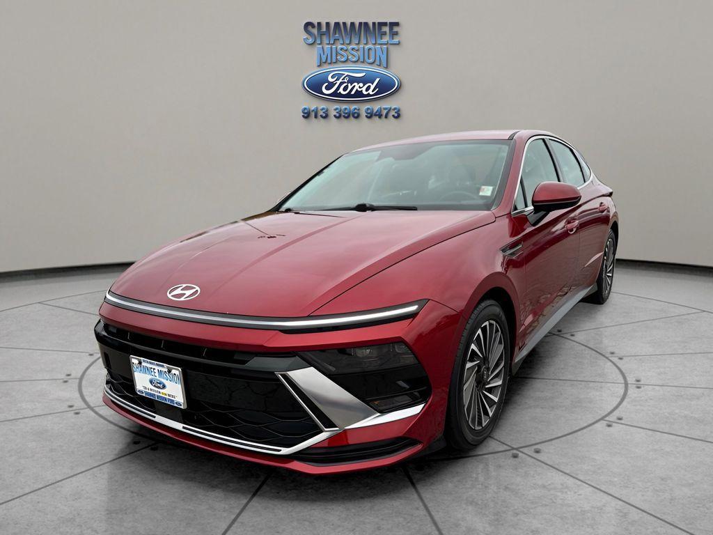 used 2024 Hyundai Sonata Hybrid car, priced at $23,899