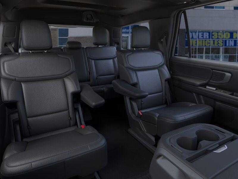 new 2025 Ford Expedition car, priced at $87,885