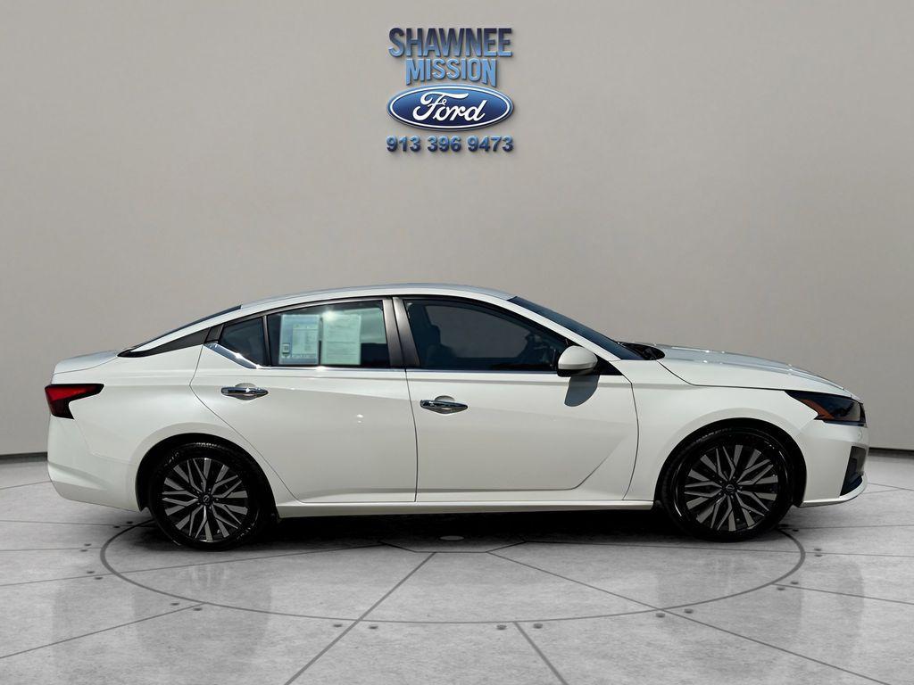 used 2023 Nissan Altima car, priced at $19,271
