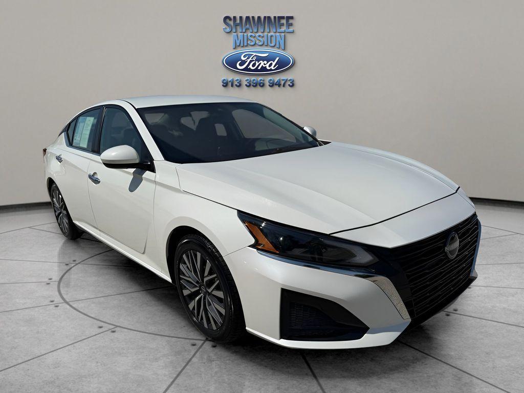 used 2023 Nissan Altima car, priced at $19,271