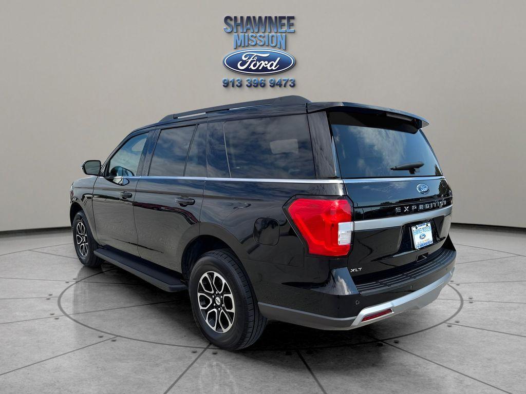 used 2024 Ford Expedition car, priced at $44,545