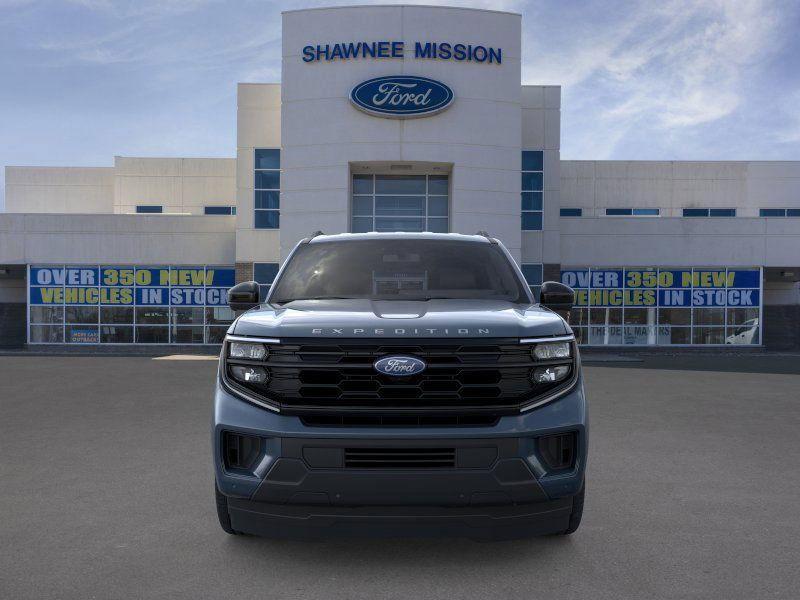 new 2025 Ford Expedition car, priced at $69,395