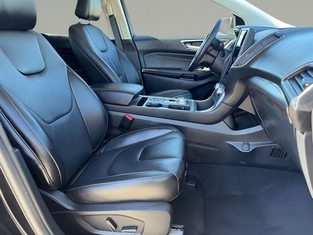 used 2022 Ford Edge car, priced at $22,549