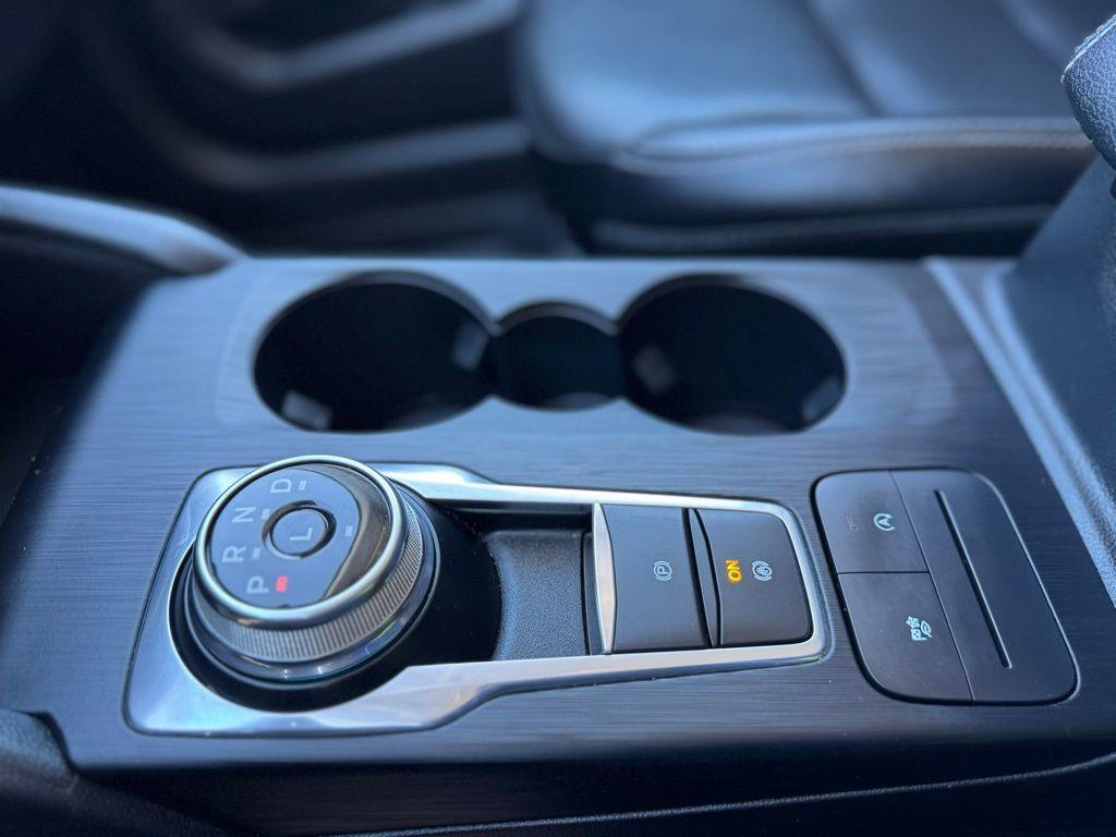 used 2022 Ford Escape car, priced at $23,909