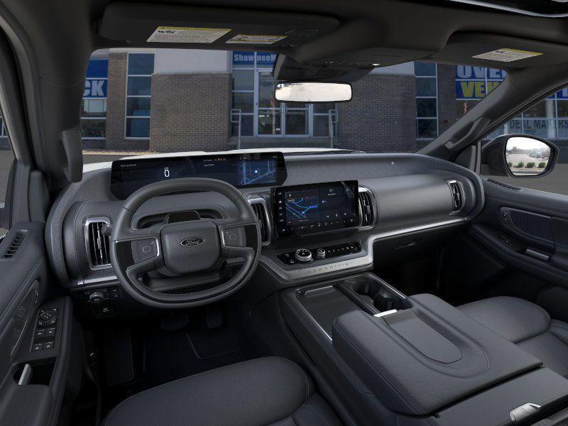 new 2025 Ford Expedition car, priced at $85,985
