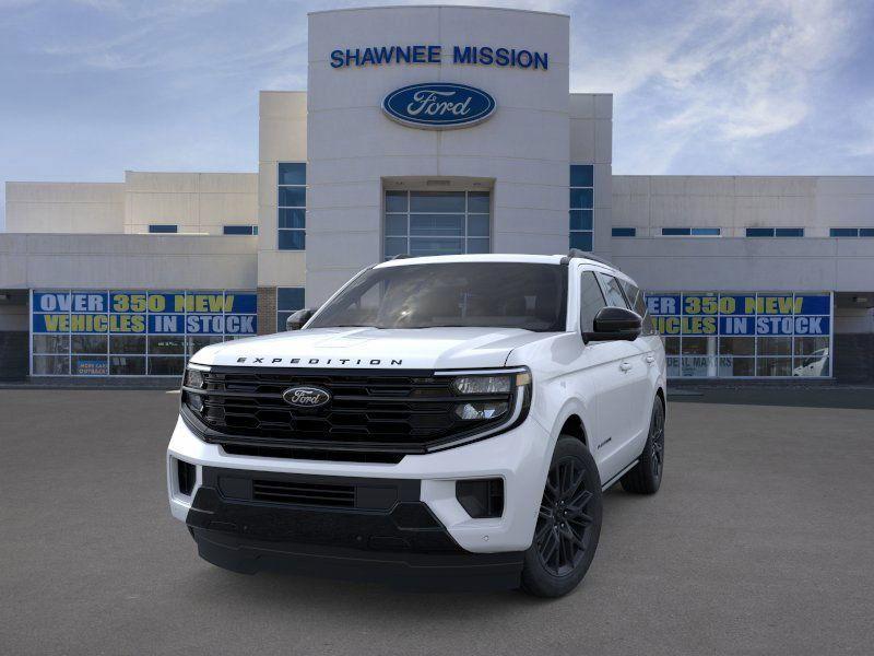 new 2025 Ford Expedition car, priced at $85,985
