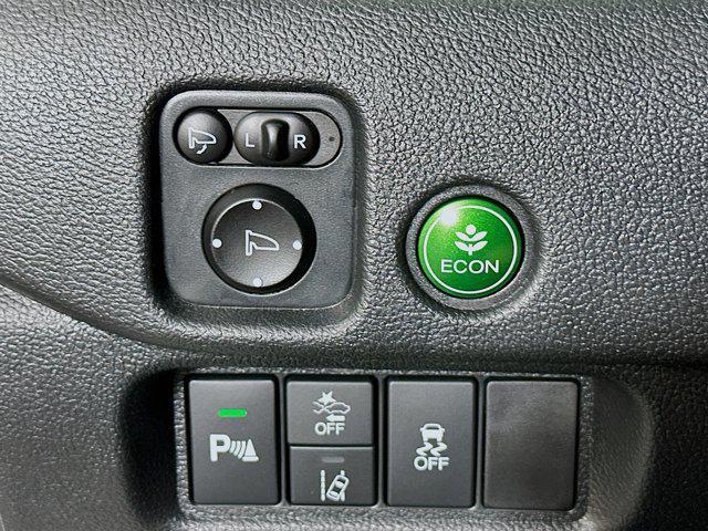 used 2021 Honda Pilot car, priced at $29,597