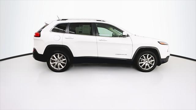 used 2015 Jeep Cherokee car, priced at $12,899