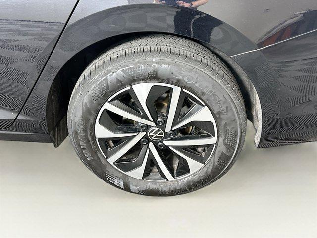 used 2024 Volkswagen Jetta car, priced at $19,987