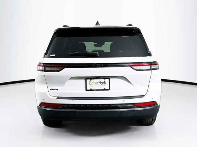 used 2024 Jeep Grand Cherokee car, priced at $27,687