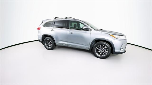 used 2018 Toyota Highlander car, priced at $22,299