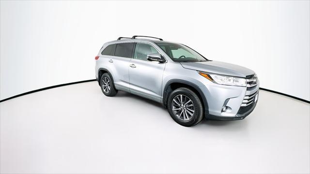 used 2018 Toyota Highlander car, priced at $22,299