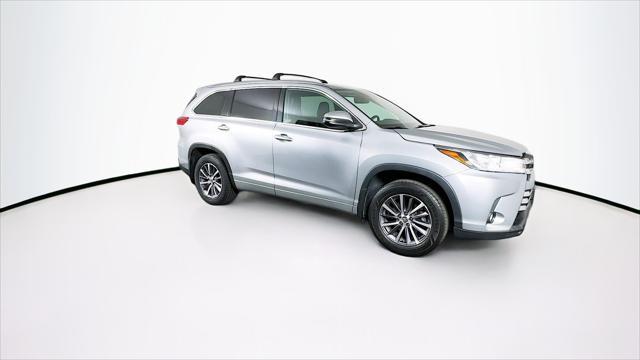 used 2018 Toyota Highlander car, priced at $22,299