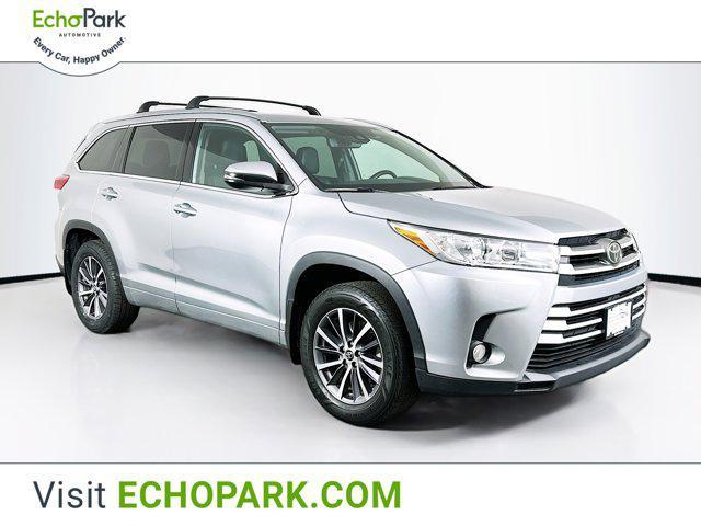 used 2018 Toyota Highlander car, priced at $22,299