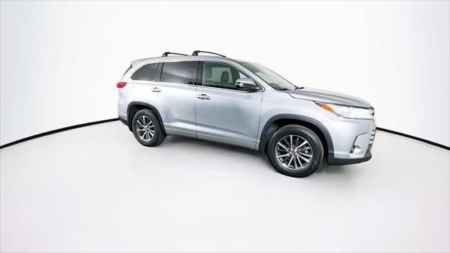 used 2018 Toyota Highlander car, priced at $22,299