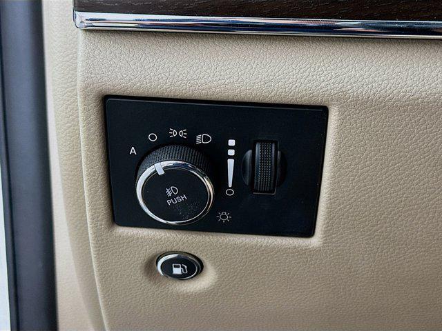 used 2018 Jeep Grand Cherokee car, priced at $15,496