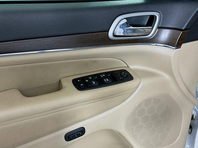 used 2018 Jeep Grand Cherokee car, priced at $15,496