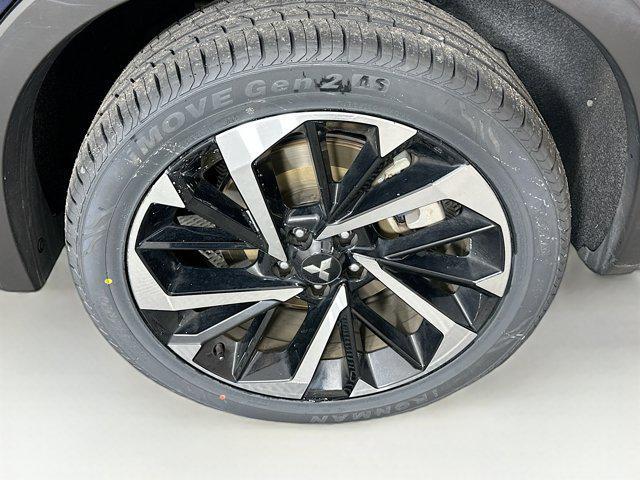 used 2024 Mitsubishi Outlander car, priced at $20,996