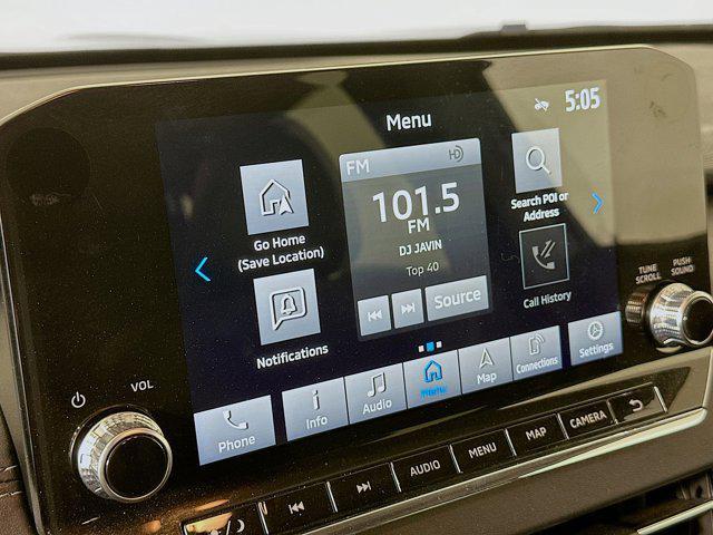 used 2024 Mitsubishi Outlander car, priced at $20,996