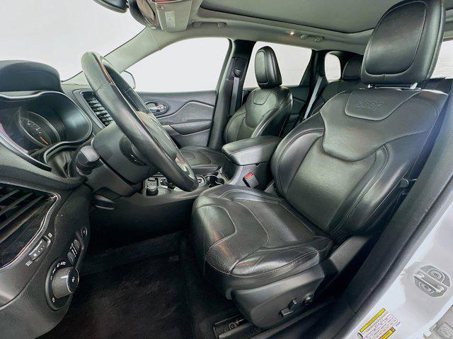 used 2019 Jeep Cherokee car, priced at $16,496