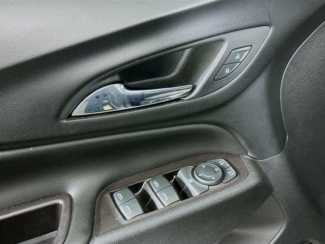 used 2020 Chevrolet Equinox car, priced at $15,487