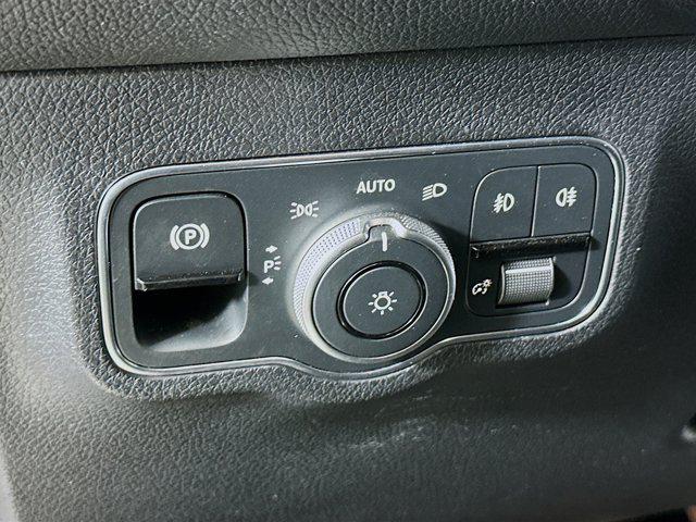 used 2024 Mercedes-Benz GLB 250 car, priced at $29,377