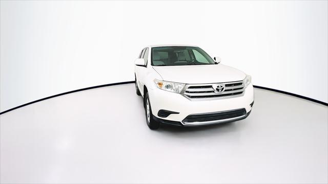 used 2013 Toyota Highlander car, priced at $13,599