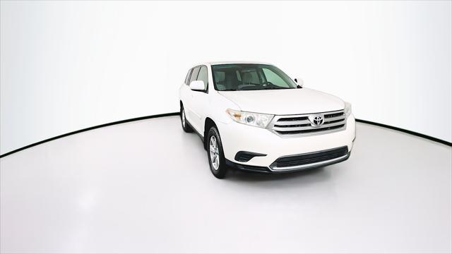 used 2013 Toyota Highlander car, priced at $13,599