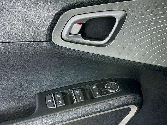 used 2023 Kia Soul car, priced at $16,297